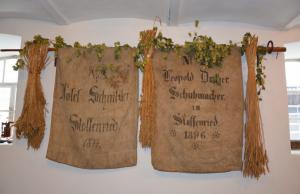 Wandschmuck aus Holz